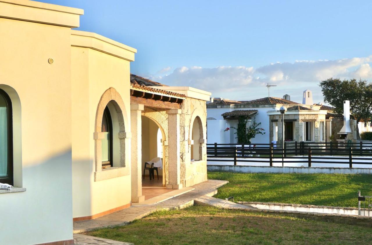 Ville In Resort Con Piscina A 2 Km Da Alghero Kültér fotó