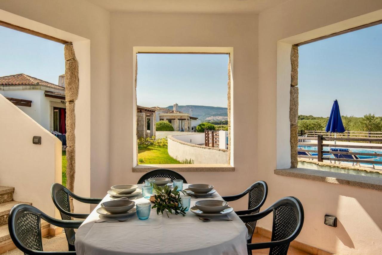 Ville In Resort Con Piscina A 2 Km Da Alghero Kültér fotó
