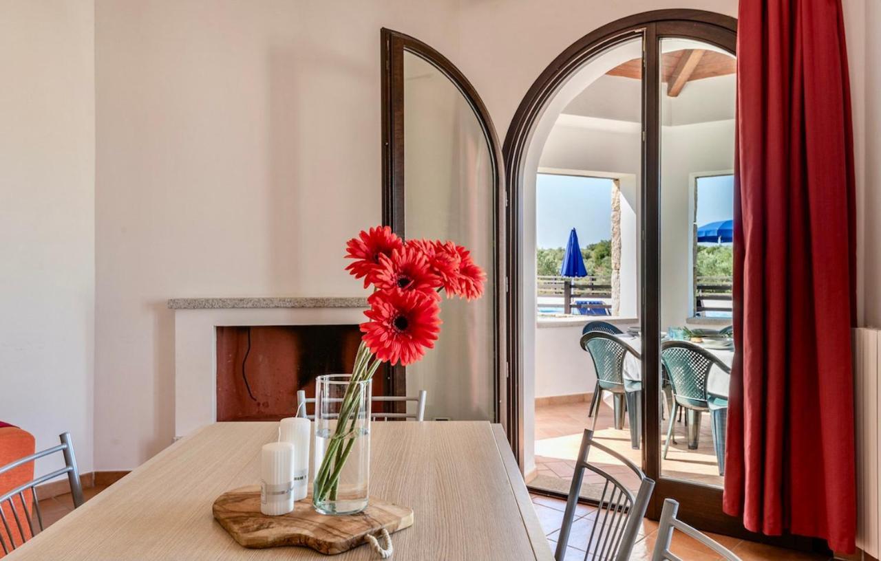 Ville In Resort Con Piscina A 2 Km Da Alghero Kültér fotó